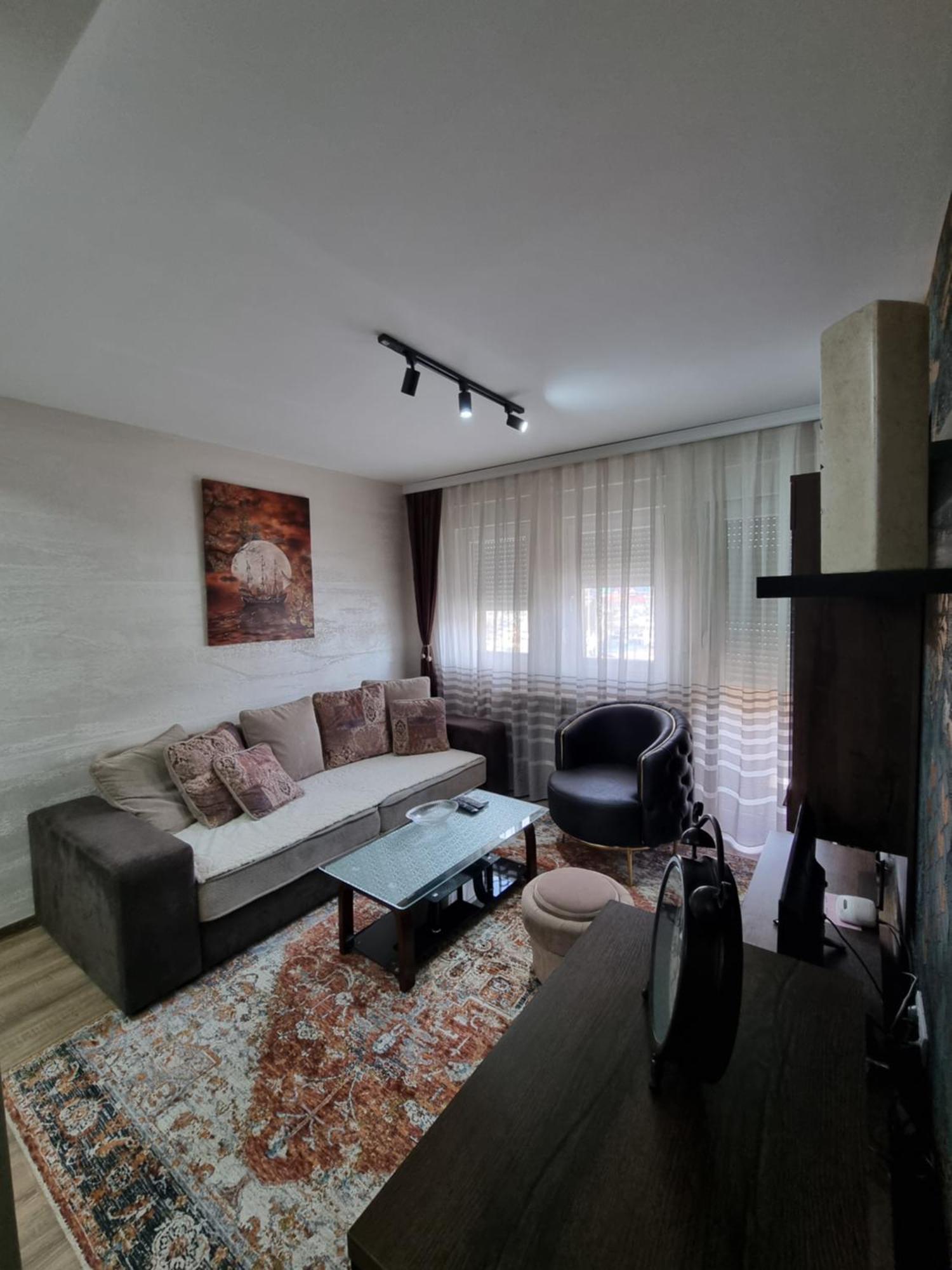 Avio Apartmani 2018 Novi Pazar Exteriör bild